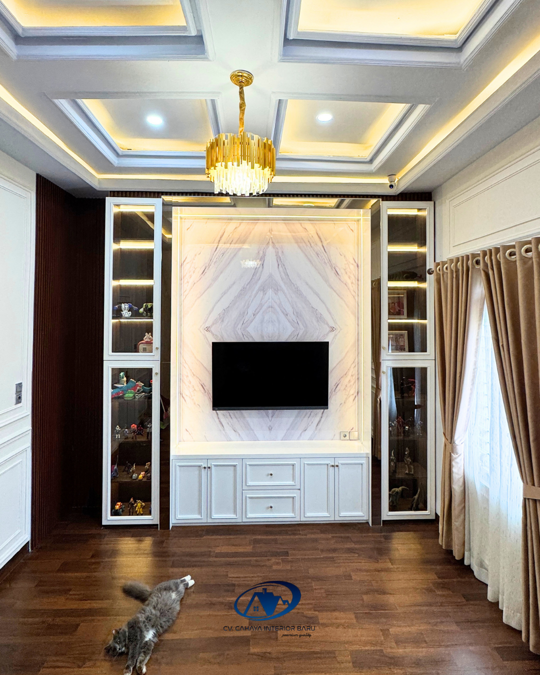 Custom Backdrop TV Cat Duco Premium