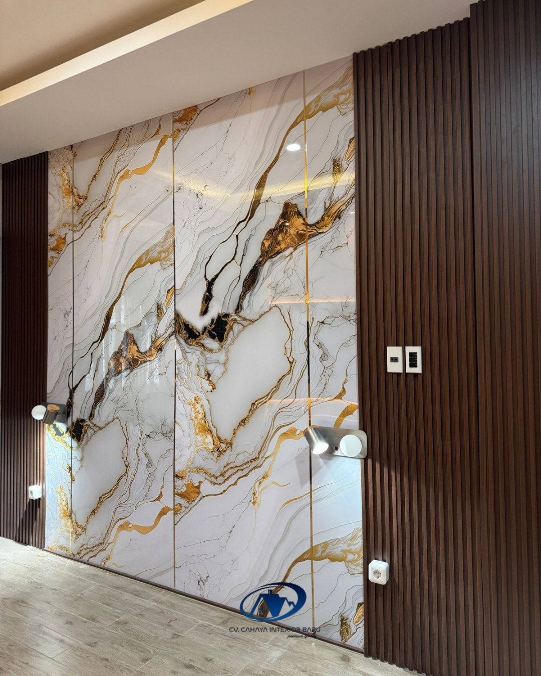 Kemewahan Modern: Elegan Marmer Glossy 